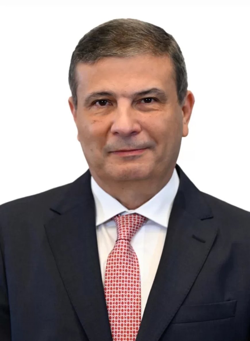 نيابة عن الرئيس السيسي..وزير الزراعة يشارك في قمة الاتحاد الأفريقي الاستثنائية للتنمية الزراعية