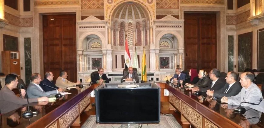 مركز بحوث الصحراء وجامعة هليوبوليس يناقشان سبل التعاون في الزراعة المستدامة