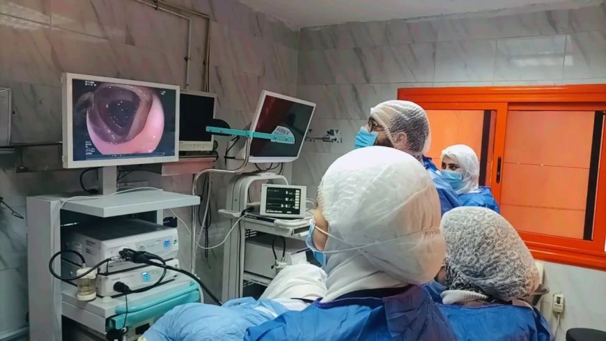 محافظ بني سويف يُشيد بالطاقم الطبي بمستشفى التأمين الصحي  بعد نجاحه في إجراء 3عمليات دقيقة بمنظار “SpyGlass” لأول مرة بالمحافظة         