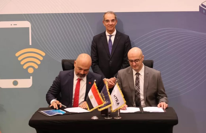 الدكتور/عمرو طلعت: إطلاق خدمة الاتصال عبر شبكات “الواى فاى” لنشر وتحسين خدمات الاتصالات على مستوى الجمهورية