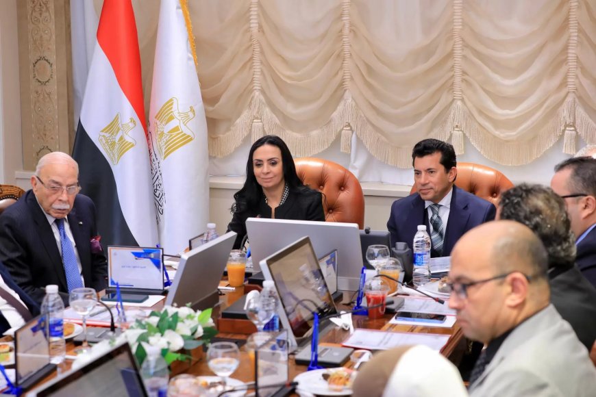 وزيرا الشباب والتضامن يناقشان ترتيبات النسخة السادسة من احتفالية قادرون باختلاف