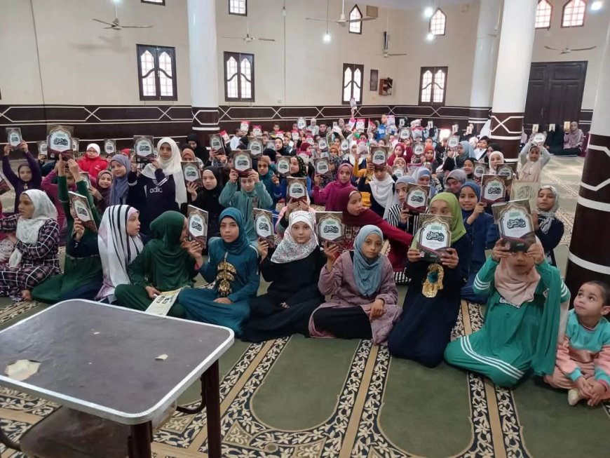 تكريم (١٥٠ ) من المتميزين بالبرنامج التثقيفي  بتنده ملوي
