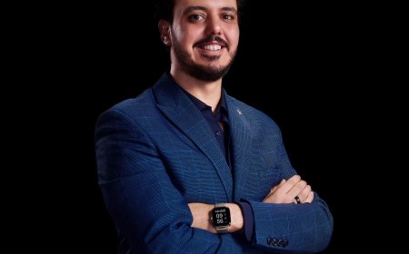 نظارات الواقع الافتراضي  تحقق تجارب تعليمية تفاعليةو تطبيقات صناعية معقدة. للأطباء والجراحين والطلاب والسياح والمطورين المعماريين