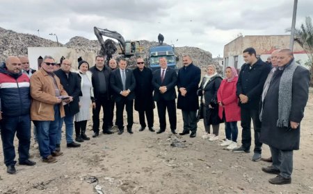 نواب المنتزه يتفقدون محطة الزياتين للنظافة بالإسكندرية