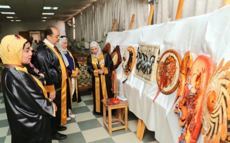 حصول الباحثة هالة حمادة على ماجستير بتقدير امتياز عن  حركة الحصان في إثراء الأشغال الفنية