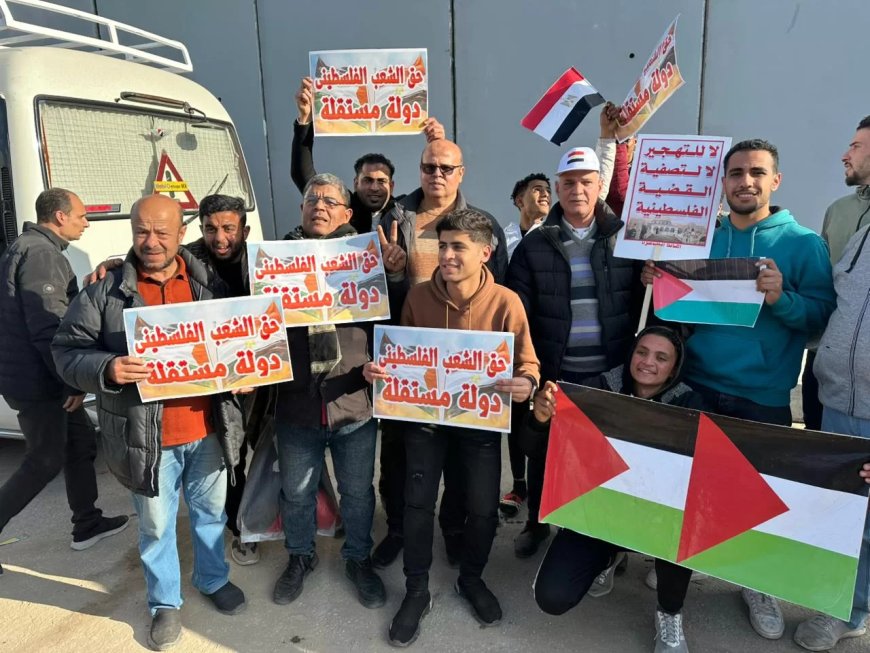 طلاب جامعة كفر الشيخ يحتشدون فى رفح دعما للقيادة السياسية ورفض تهجير الفلسطينيين