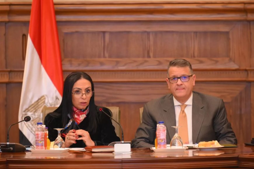 تعليق على “مايا مرسى” تعلن عن تكامل جميع خدمات الحماية الاجتماعية للمستفيدين من تكافل وكرامة بواسطة "وزيرة التضامن": زيادة مخصصات الدعم النقدي إلى 41 مليار جنيه لـ 4.7 مليون أسرة في موازنة 2024-2025 - جريدة المساء