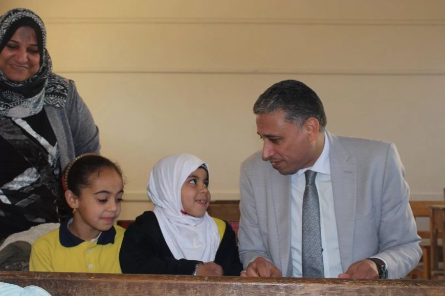 وكيل وزارة التعليم بالجيزة لأولياء الأمور: تابعوا مواعيد حضور وانصراف أبنائكم بالمدارس.. وفي انتظار مقترحاتكم