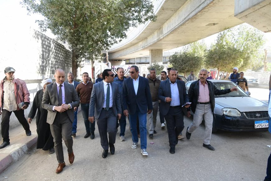 محافظ قنا يفتتح سوق اليوم الواحد بمدينة قوص لتوفير السلع بأسعار مخفضة