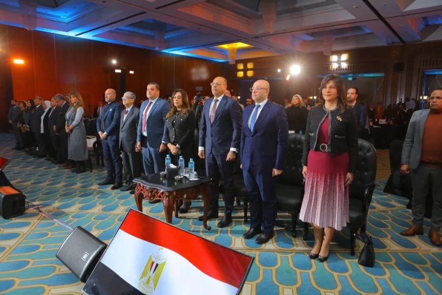 بحضور عدد من الوزراء والشخصيات العامة  .. انطلاق المؤتمر السنوى لمؤسسة صناع الخير