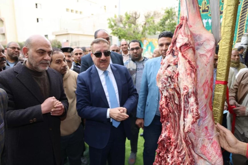 وسط إقبال كثيف وفرحة المواطنين..”أبو ليمون”يفتتح معرض ” أهلا رمضان ” لبيع السلع الغذائية بأسعار مخفضة.. بشبين الكوم
