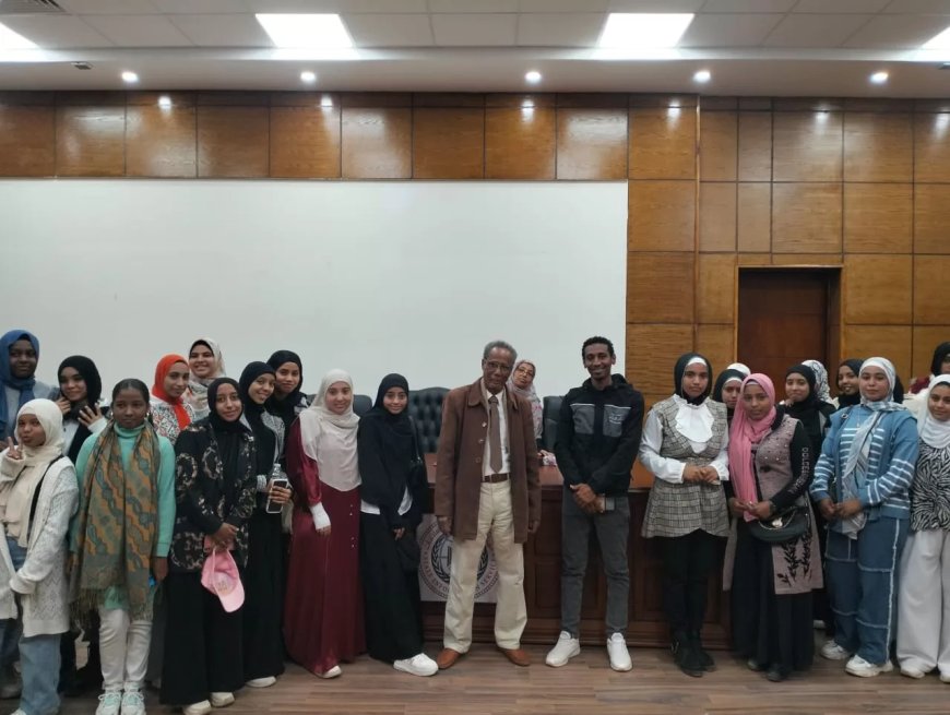 مجمع إعلام أبو سمبل ينظم ندوة حول دور مصر التاريخي والمعاصر في الشرق الأوسط