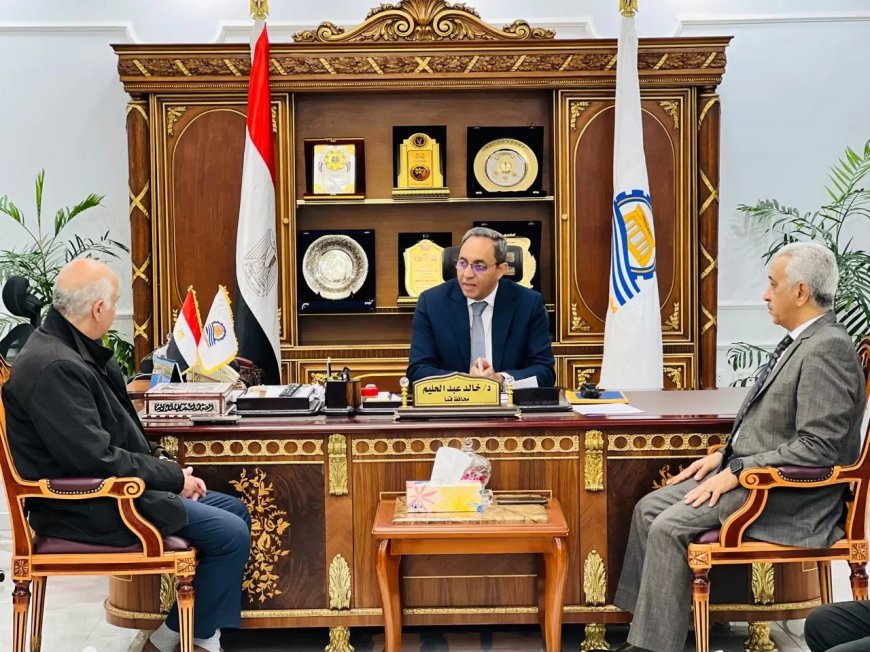 محافظ قنا يبعث برقية تهنئة لرئيس الجمهورية بمناسبة حلول شهر رمضان المبارك