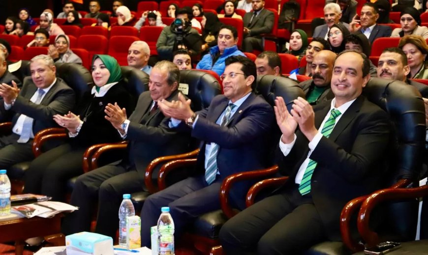وزير الشباب والرياضة يشهد صالون الشباب لمكافحة الإدمان في بورسعيد