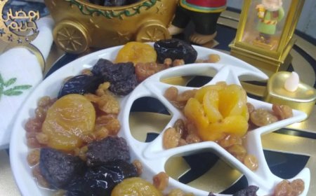 مائدة الإفطاراليوم : طاجين اللحم .. السفرية..بوراك.. الحلو:خبزة كنافة باللوز ..والمشروب:شربات بالليمون