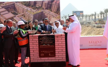 محافظ الجيزة يضع حجر الأساس لمشروع فندق سوفيتل ليجند الأهرامات بطريق القاهرة–الإسكندرية الصحراوي
