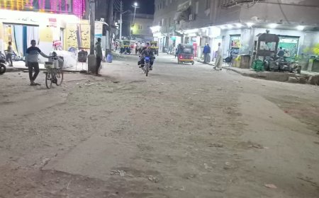 في أسرع استجابة.. محافظة الجيزة تزيل تعديات الباعة الجائلين والمحال من حرم الطريق خلال حملة مسائية بقرية المرازيق بالبدرشين (صور)