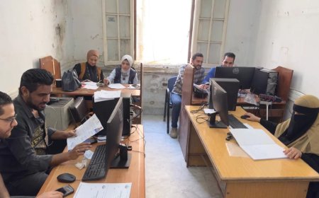 الصحة : استئناف العمل بـ”المؤسسات العلاجية والتراخيص” وإصدار 250 ترخيصًا بالمقر المؤقت بعد حريق الاكشاك بجوار المبنى الرئيسي