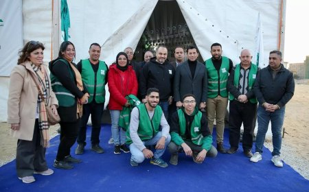 وزير الشباب والرياضة يتفقد وجبات الإفطار في خيمة مؤسسة “مصر الخير” الرمضانية بالتجمع لإدخال الفرحة علي الصائمين 