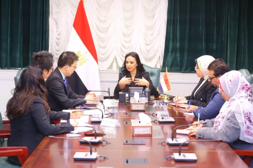 تعليق على  “التضامن” و”جايكا” يناقشان تطبيق النموذج الياباني في الحضانات المصرية بواسطة وزيرة التضامن تكرم فريق عمل مركز استقبال أبناء وبنات العاملين بديوان عام الوزارة - جريدة المساء