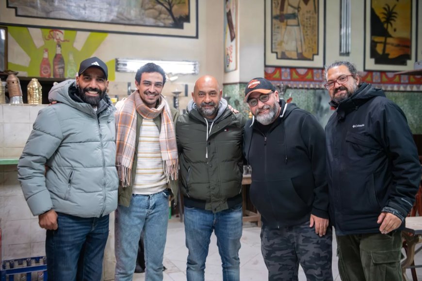 احمد الجندي واياد صالح يزوران “قهوة المحطة” في مدينة الانتاج
