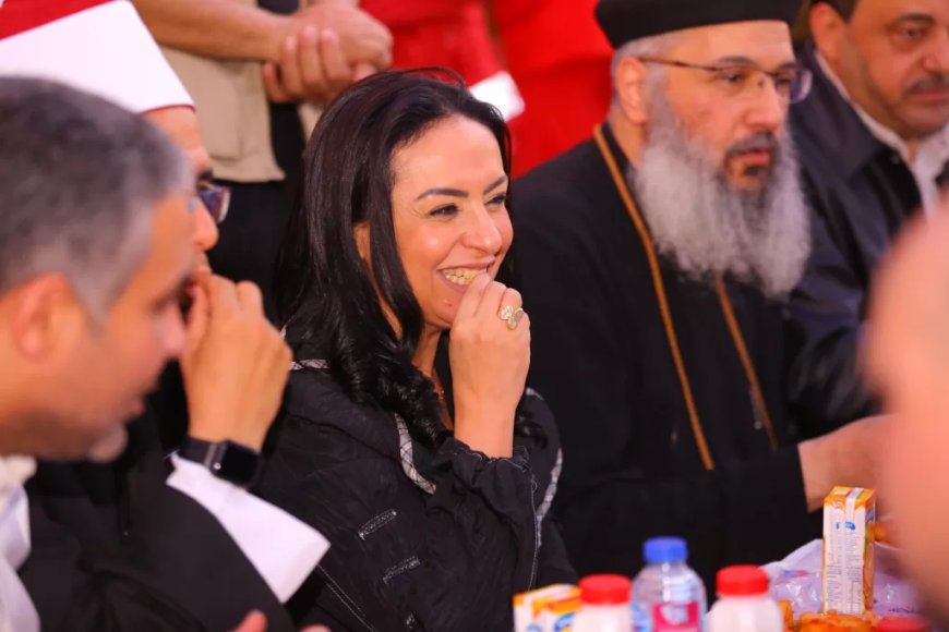 تعليق على وزيرة التضامن تشهد حفل “إفطار أهالينا” بمشاركة 2700 صائم بواسطة وزيرة التضامن: "بيوت المحروسة" تستهدف توفير 100 مليون وجبة في رمضان - جريدة المساء