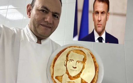 الشيف خالد يرسم صورة الرئيس الفرنسي ماكرون على أطباق البيتزا في الغردقة