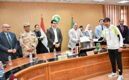 … محافظ الشرقية يُكرم لاعبي فريق السلة (رجال) بنادي الشرقية الرياضي لصعودهم لدوري الدرجة الأولي موسم 2025