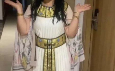 الشيف رشا هيكل تتألق بالزي الفرعوني في مهرجان الطهي الدولي بالجزائر