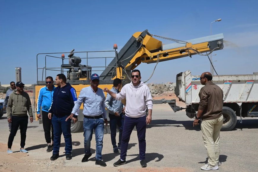 رئيس جهاز تنمية مدينة العاشر من رمضان يتفقد المناطق الصناعية لمتابعة أعمال رفع الكفاءة والتطوير