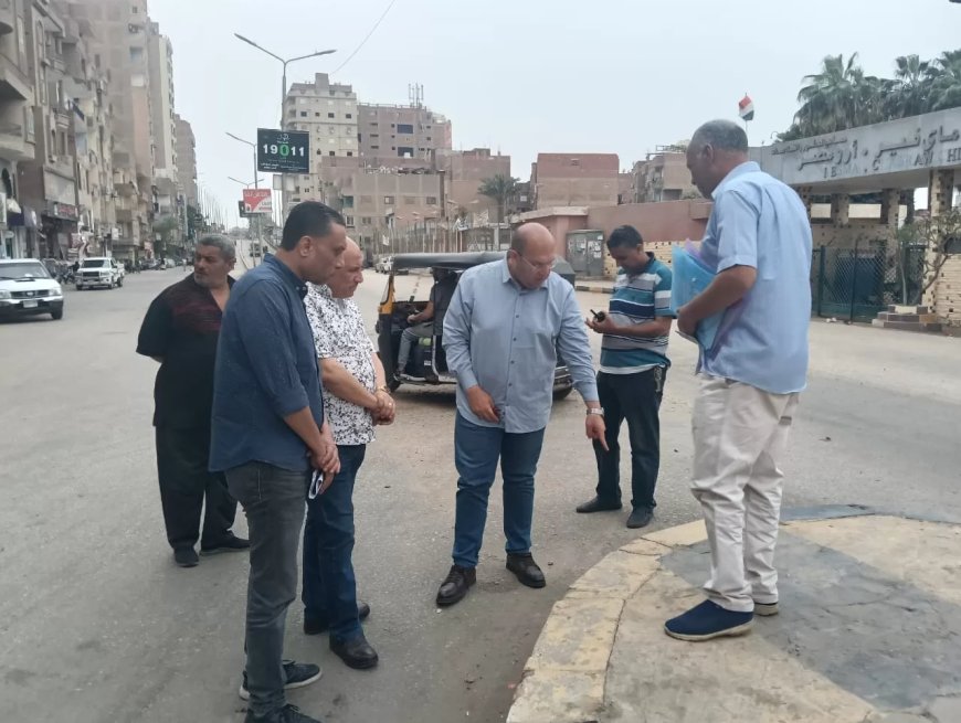 بالصور- نائب محافظ الجيزة يتفقد مشروعات التطوير بالحوامدية.. ويعقد اجتماعا بمجلس المدينة لمتابعة ملفات التصالح