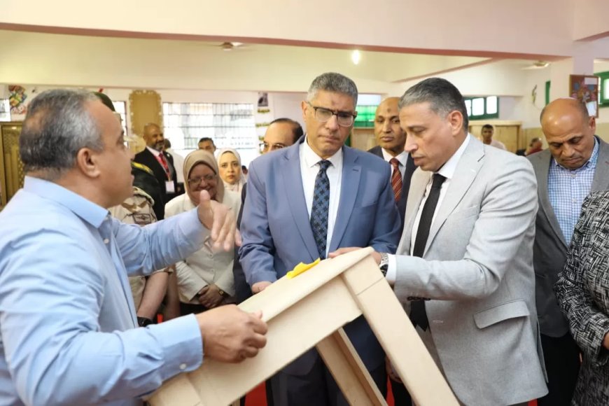 بالصور.. محافظ الجيزة يفتتح معرض “صنع بالتعليم الفني” بمدرسة إمبابة الصناعية للتأسيس العسكري
