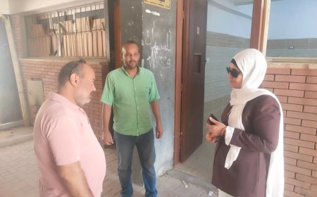 بتوجيهات رئيس الجامعة… أمين عام جامعة جنوب الوادي تتفقد دورات المياه المجاورة لكلية الحقوق ضمن خطة شاملة للتطوير