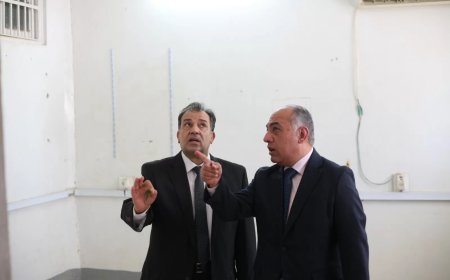 رئيس جامعة جنوب الوادي يناقش التعاون المشترك مع مؤسسة “إنروت” للتنمية