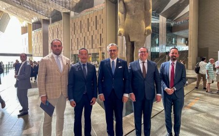 كبير مستشارى ترامب..فى المتحف المصرى بالرماية..          بولس : تعزيز العلاقات الثقافية والتاريخية بين مصر والولايات المتحدة