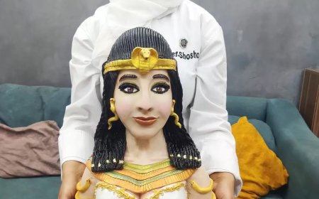 للعام الثاني على التوالي.. الشيف شيماء حنفي تحصد الذهب فى ،نحت الكيك، بمسابقة “الشيف العربي العالمي