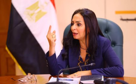 تعليق على وزيرة التضامن تناقش خطة تطوير مؤسسات الدفاع الاجتماعي على مستوى الجمهورية بواسطة "التضامن": شراكة جديدة لدعم الصناعات الريفية وتمكين الشباب - جريدة المساء