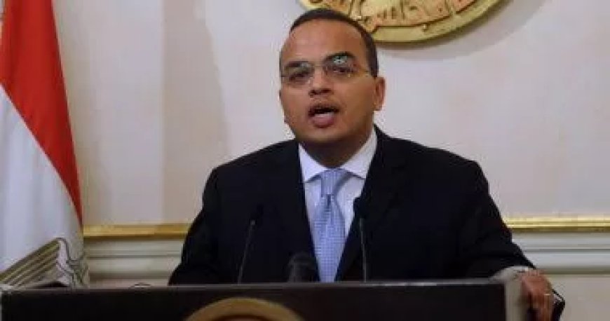 رئيس هيئة الاستثمار السابق يشيد بصفقة التصنيع المحلي لأكياس جمع الدم