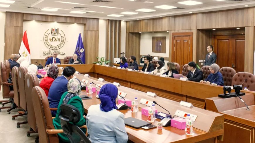 رئيس هيئة الدواء المصرية.. استقبل وفدًا جزائريًا رفيع المستوى للاطلاع على التجربة التنظيمية الرائدة وتعزيز العلاقات المصرية الجزائرية في القطاع الطبي