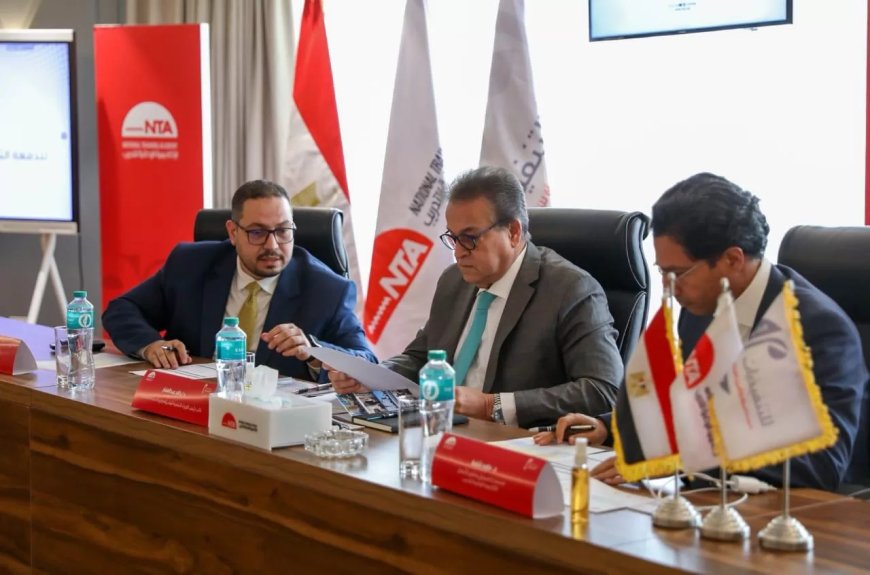 دعماً لتأهيل الكفاءات النسائية للقيادة التنفيذية بالأكاديمية الوطنية للتدريب.. وزير الصحة ترأس إحدى لجان اختبارات القبول لبرنامج “المرأة تقود للتنفيذيات