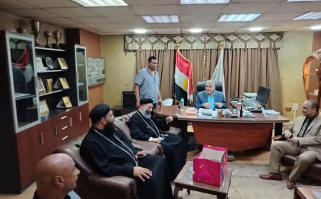 وحدة وطنية على أرض حلوان.. وفد كنسي يهنئ المسلمين بعيد الأضحى في مشهد يجسد روح المحبة والمواطنة