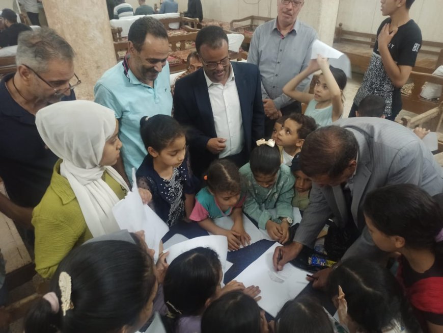 تحت عنوان " أهالينا" دوار آل خضير يستقبل قافلة ثقافية فنية للمسرح المتنقل بجرجا