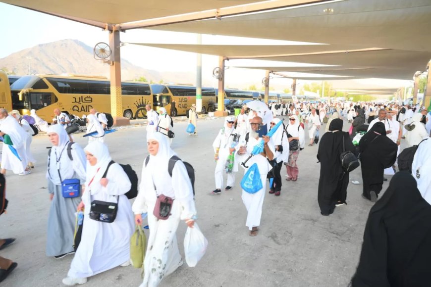 اليوم.. حجاج الجمعيات يختتمون مناسكهم برمي الجمرات الثلاث وطواف الوداع