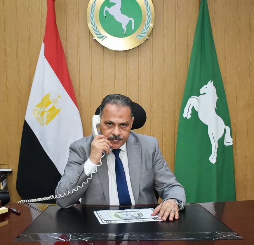 محافظ الشرقية يُهنئ أوائل الشهادة الإعدادية لتفوقهم الدراسي وتشجيعاً لهم