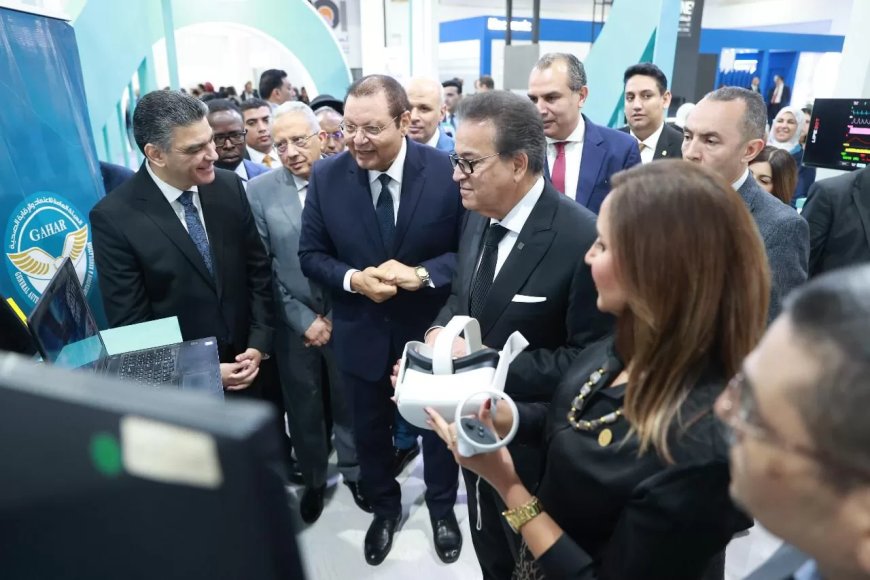 تحت رعاية الرئيس عبد الفتاح السيسي، رئيس هيئة الاعتماد والرقابة الصحية شارك فى افتتاح النسخة الرابعة من المؤتمر والمعرض الطبي الإفريقي