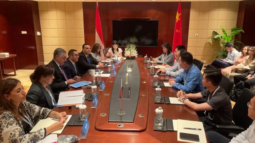 وزير الاستثمار والتجارة الخارجية يشارك بفعاليات المائدة المستديرة لقطاعي معالجة المياه والطاقة المستدامة