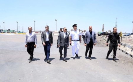 محافظ الشرقية يتفقد الإجراءات الأمنية والمرورية بالطريق الإقليمي ويشيد بدور “الداخلية” في حماية مواقع العمل وتوفير السيولة المرورية