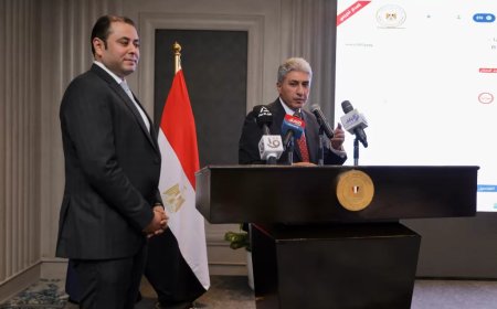 شريف فتحى يطلق أول منصة لتأهيل وتنمية العنصر البشري بقطاع السياحة والآثار..                الوزير : طموحاتنا كبيرة للوصول إلى 60 مليون سائح  خلال ال 25 سنة المقبلة..                  إضافة 5 ٱلآف غرفة فندقية جديدة تصل إلى  18 ألفا ..بنهاية هذا العام ..                   تحويل 56 وحدة  سكنية إلى شقق فندقية..وطلبات من 60 شركة لنفس الغرض
