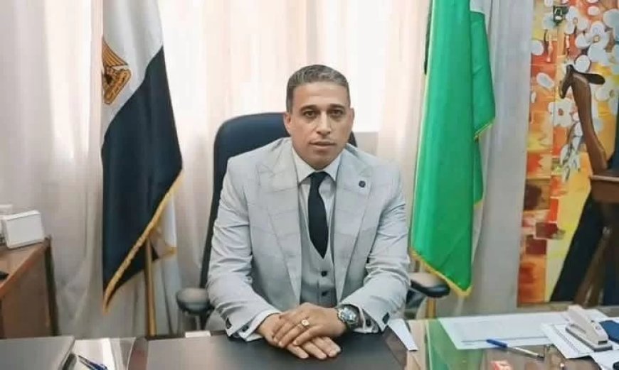 وكيل وزارة التعليم بالجيزة يعتمد جداول امتحانات الدور الثاني 2025لصفوف النقل