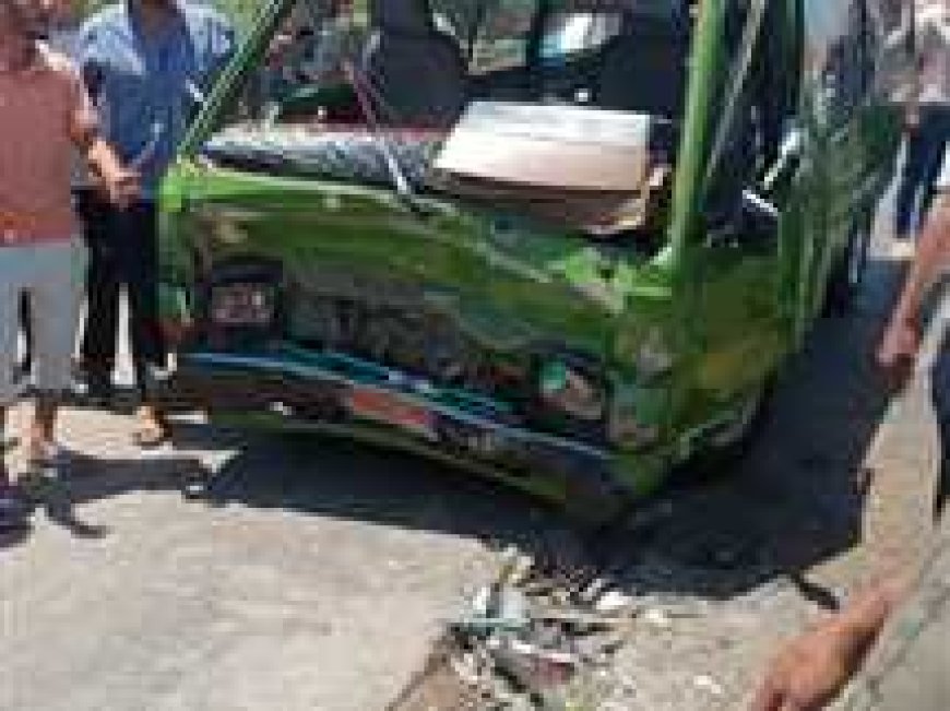 مصرع 4 أشخاص وإصابة 3 آخرين في حادث تصادم على صحراوي المنيا